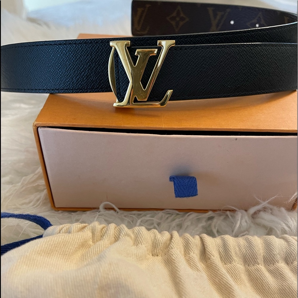 Louis Vuitton reversible belt - Ladies